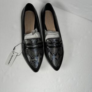 Sroserawn Black & Gray Snakeskin Pattern Penny‎ Loafers Women’s Size 9